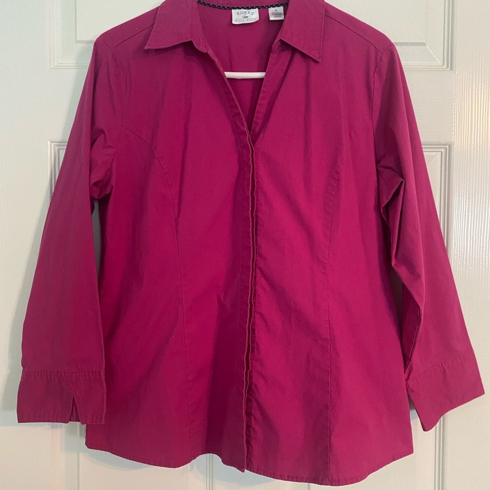 Lee Women's Fuchsia Button-Up Shirt